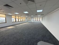 Peninsula Plaza (D6), Office #606792221